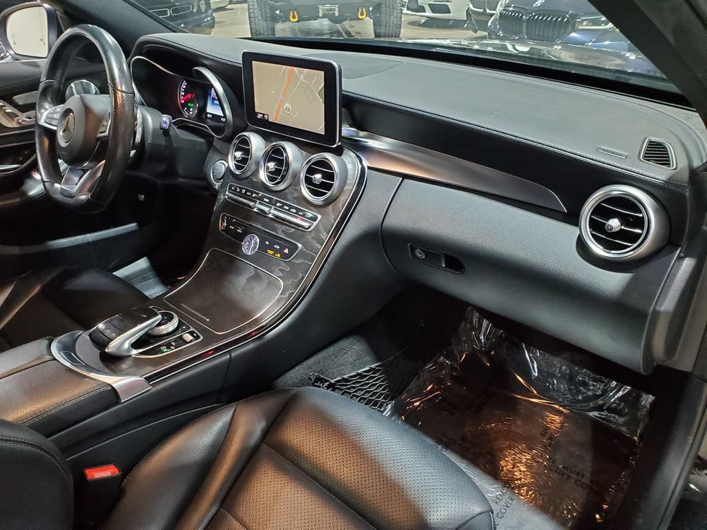 Used 2015 Mercedes-Benz C 300 4MATIC Sedan image 15