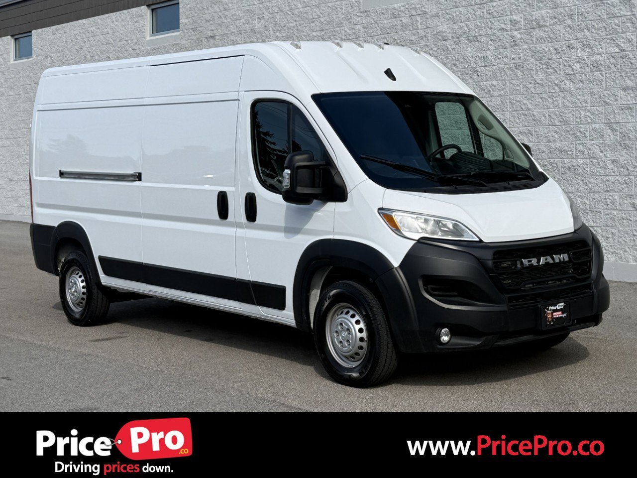 Used 2026 RAM ProMaster 2500 w/ Convenience Group FWD image 1