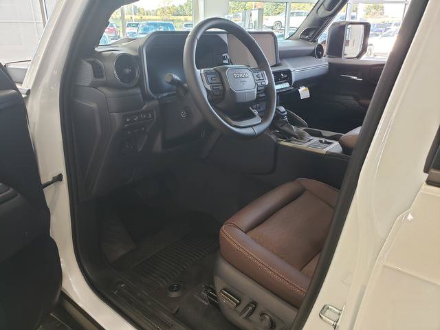 New 2027 Toyota Land Cruiser w/ Premium Package AWD/4WD image 10