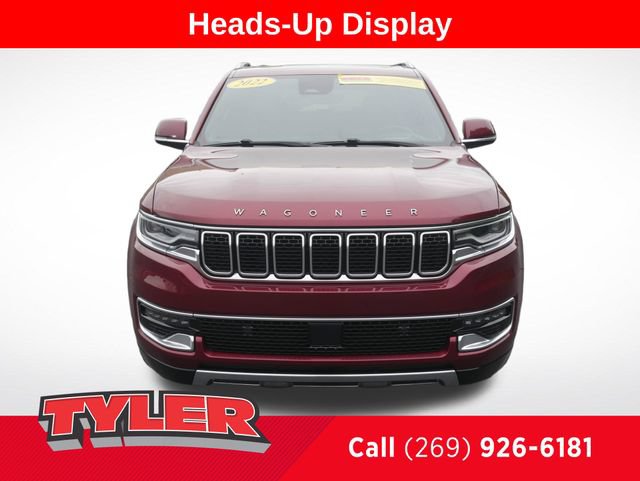 Used 2022 Jeep Wagoneer Series III w/ Premium Group I AWD/4WD image 2