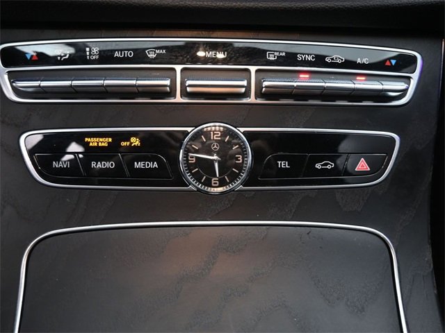Used 2020 Mercedes-Benz E 350 Sedan image 3