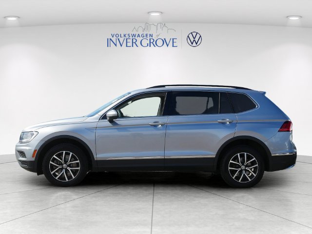 Used 2021 Volkswagen Tiguan SE w/ Panoramic Sunroof Package AWD/4WD image 4