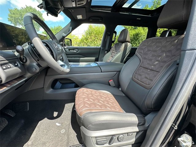 New 2025 Nissan Armada Platinum Reserve image 9