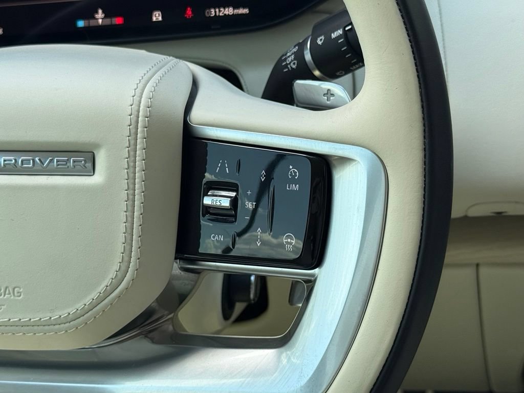 Certified 2024 Land Rover Range Rover SE AWD/4WD image 18
