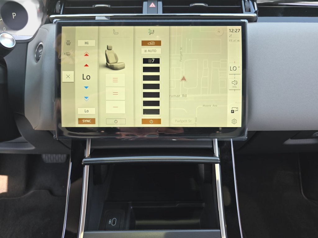 New 2026 Land Rover Range Rover Velar S AWD/4WD image 24