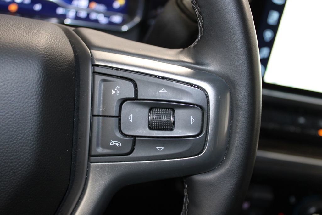 Used 2025 Chevrolet Silverado 1500 LT image 37