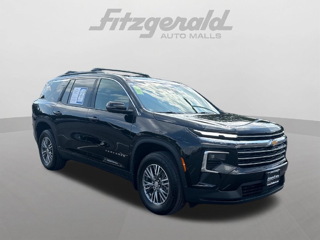 Used 2025 Chevrolet Traverse LT w/ LPO, Floor Liner Package FWD 360° Tour