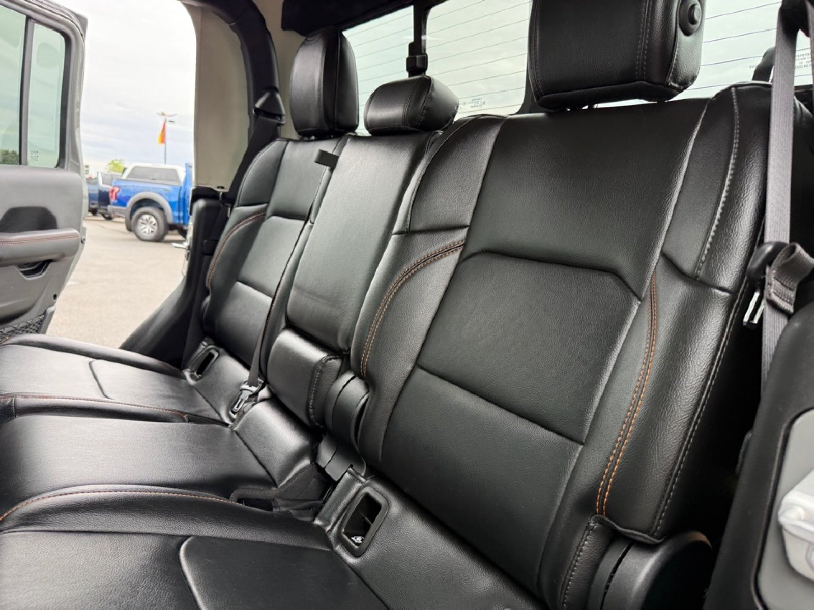 Used 2021 Jeep Gladiator Mojave w/ Uconnect 4C Nav & Sound Group AWD/4WD image 30