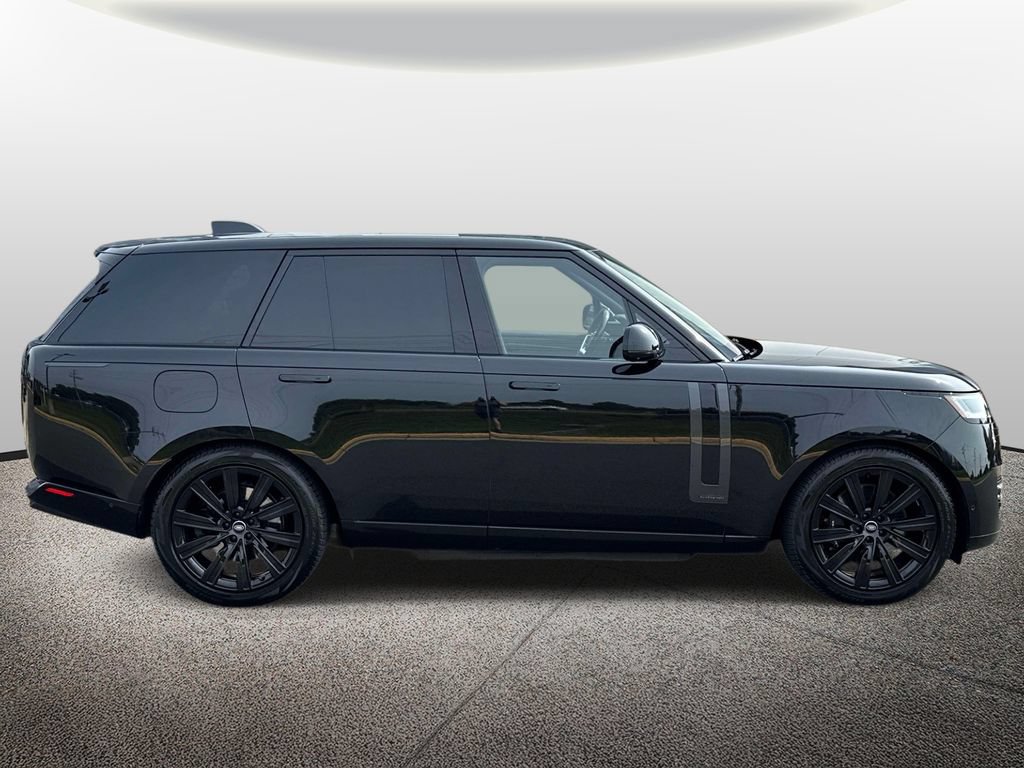 Used 2024 Land Rover Range Rover Autobiography AWD/4WD image 4
