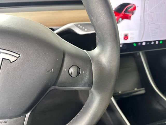 Used 2018 Tesla Model 3 Long Range image 16