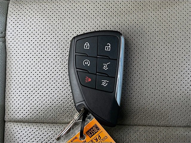 Used 2023 GMC Yukon SLT w/ SLT Luxury Package image 31