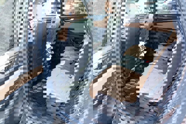 New 2026 Volkswagen Atlas Cross Sport SEL R-Line image 28