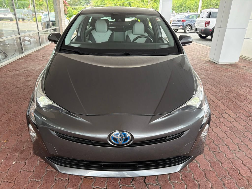 Used 2016 Toyota Prius Three Touring FWD image 6