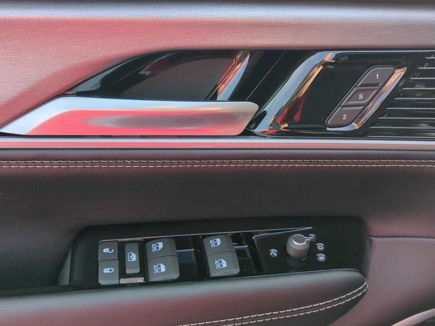 New 2026 Jeep Grand Wagoneer 4WD image 17