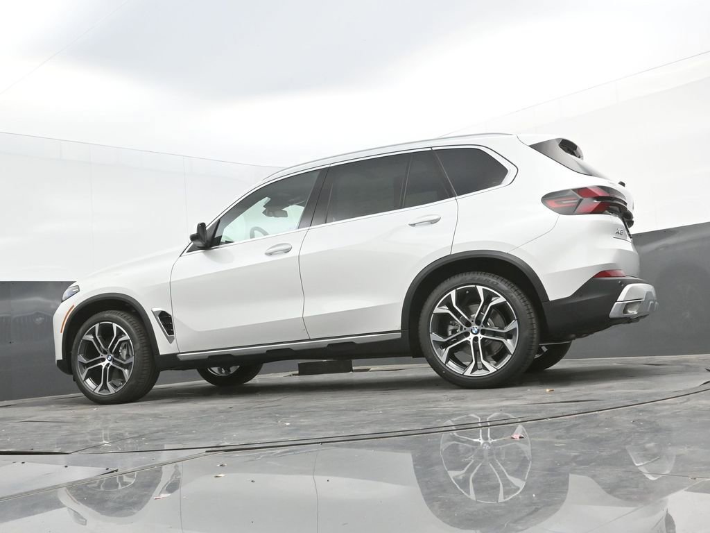 New 2026 BMW X5 xDrive40i w/ Parking Assistance Package AWD/4WD image 46