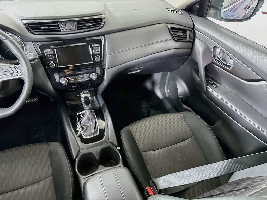 Certified 2020 Nissan Rogue SV AWD/4WD image 26