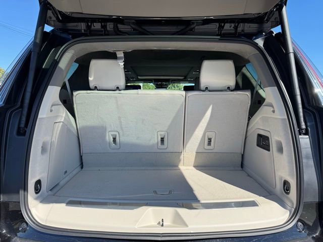 New 2026 Cadillac Escalade Platinum Luxury image 37
