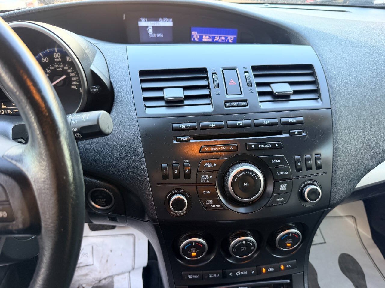 Used 2013 MAZDA MAZDA3 i Touring FWD image 34