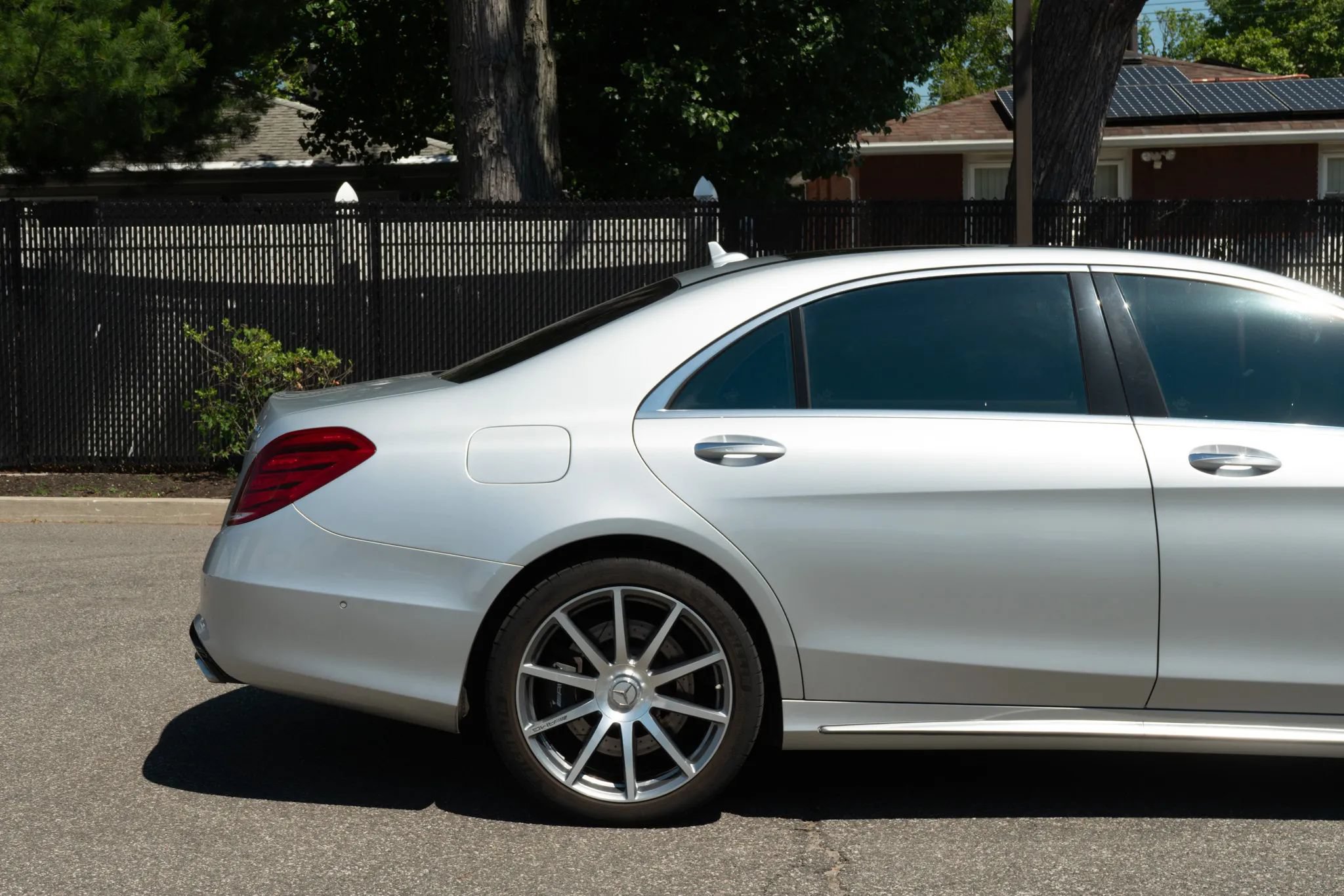Used 2014 Mercedes-Benz S 63 AMG 4MATIC Sedan image 28