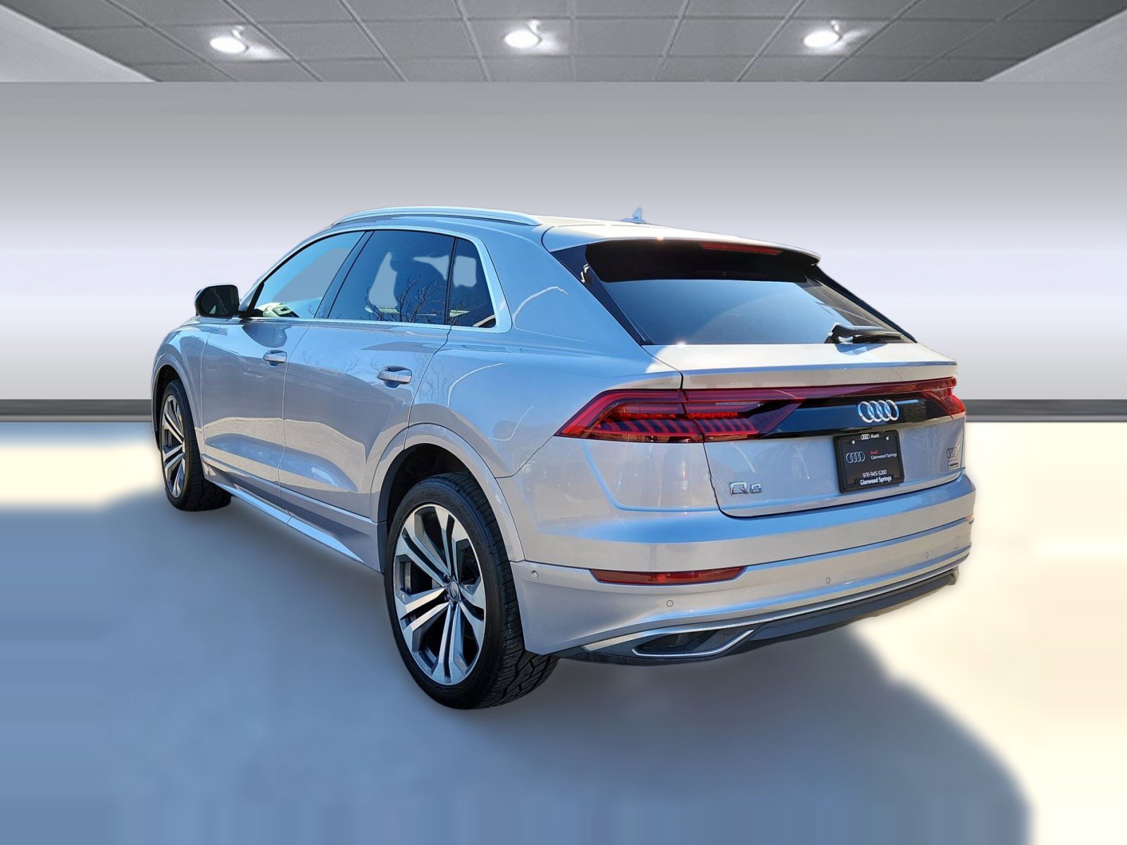 Used 2021 Audi Q8 Premium Plus w/ Premium Plus Package image 3