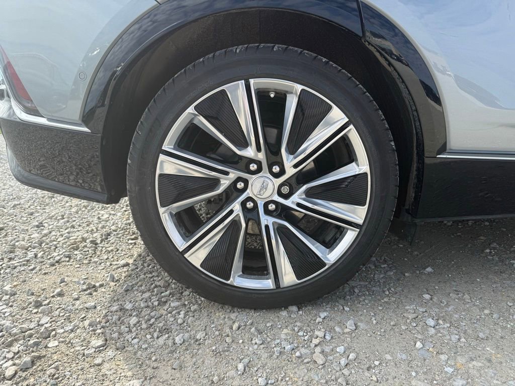 Certified 2024 Cadillac Lyriq Luxury w/ LPO, Floor Liner Package image 16