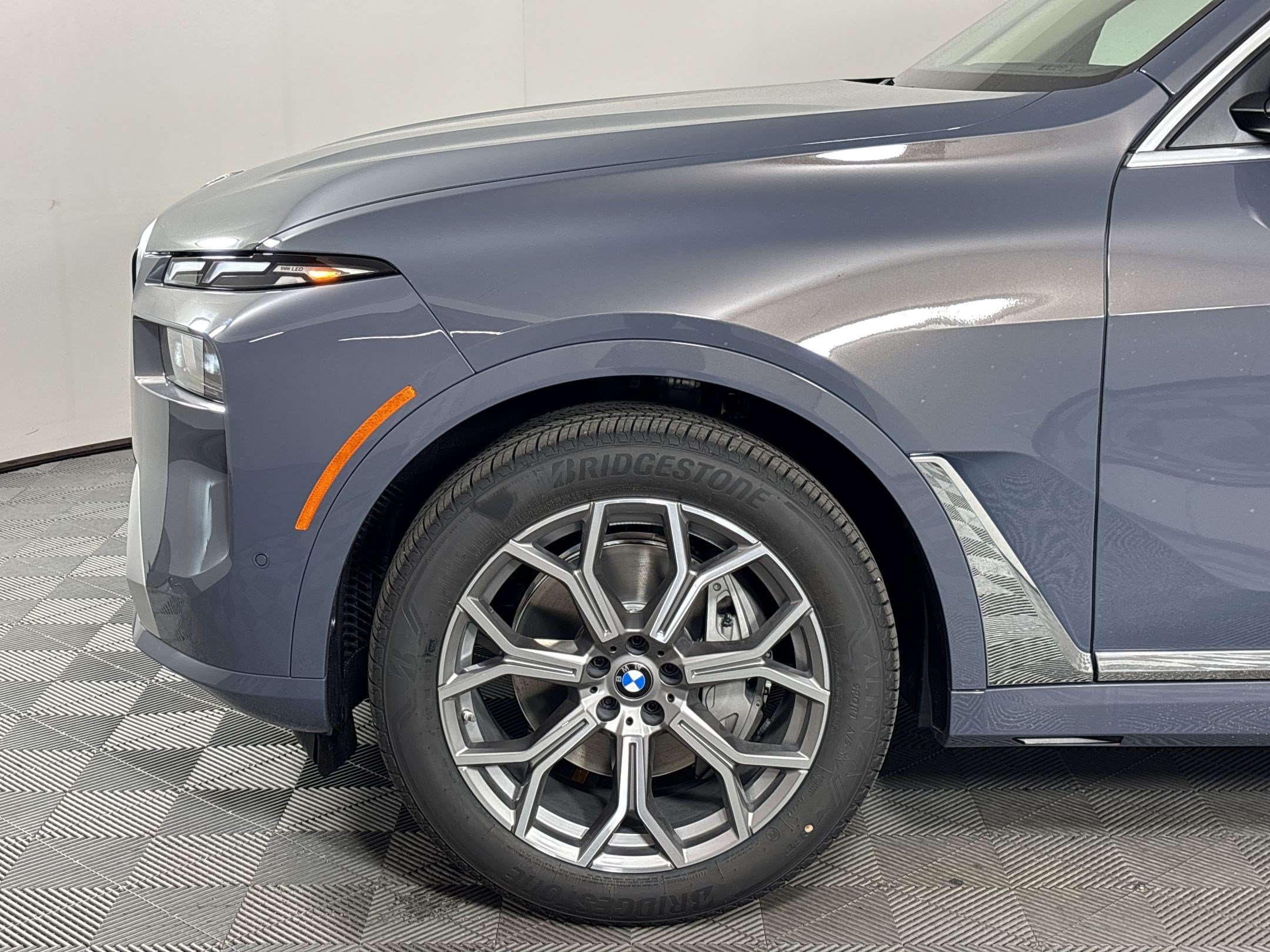 New 2027 BMW X7 xDrive40i AWD/4WD image 13