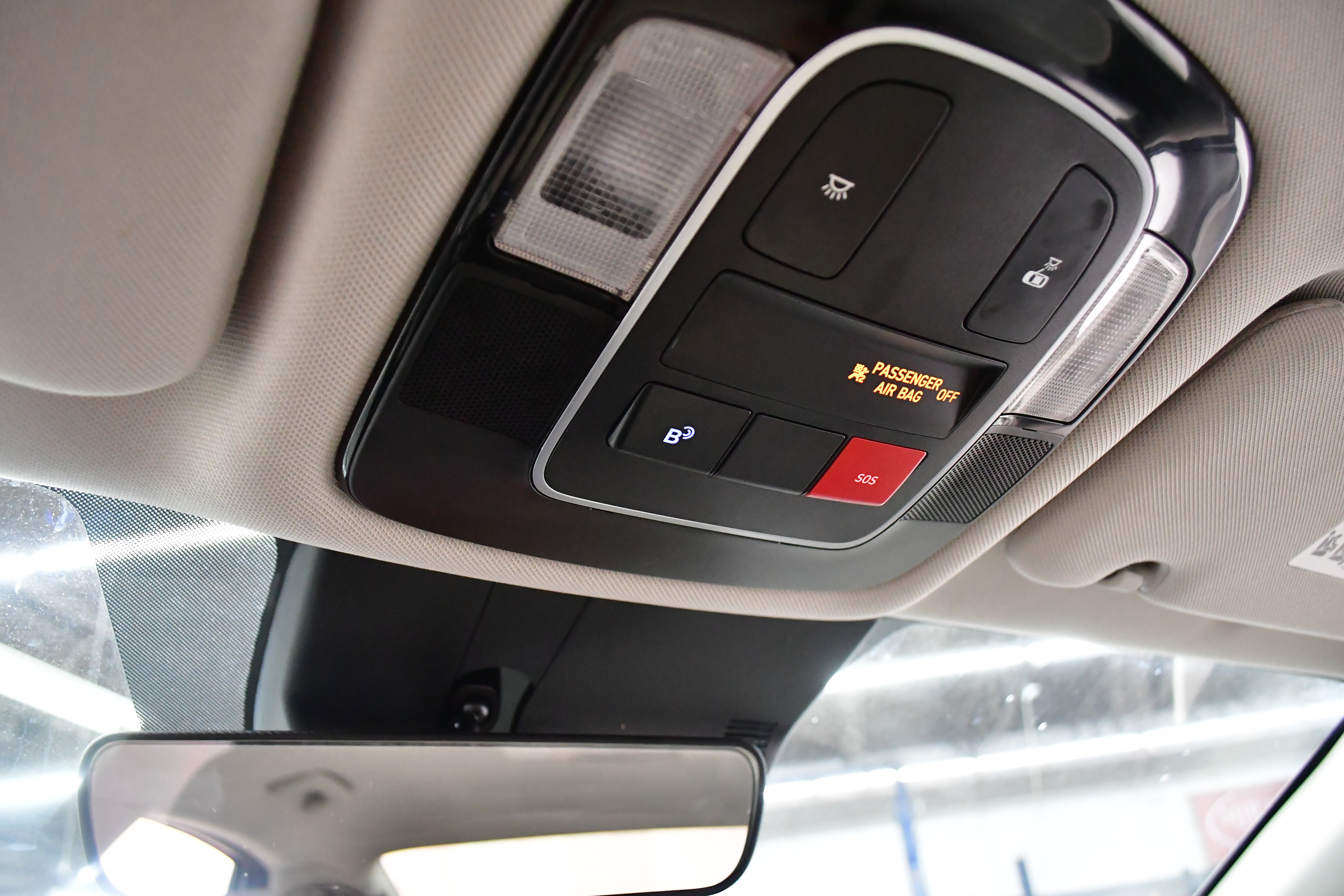 Used 2025 Hyundai Sonata SEL FWD image 29