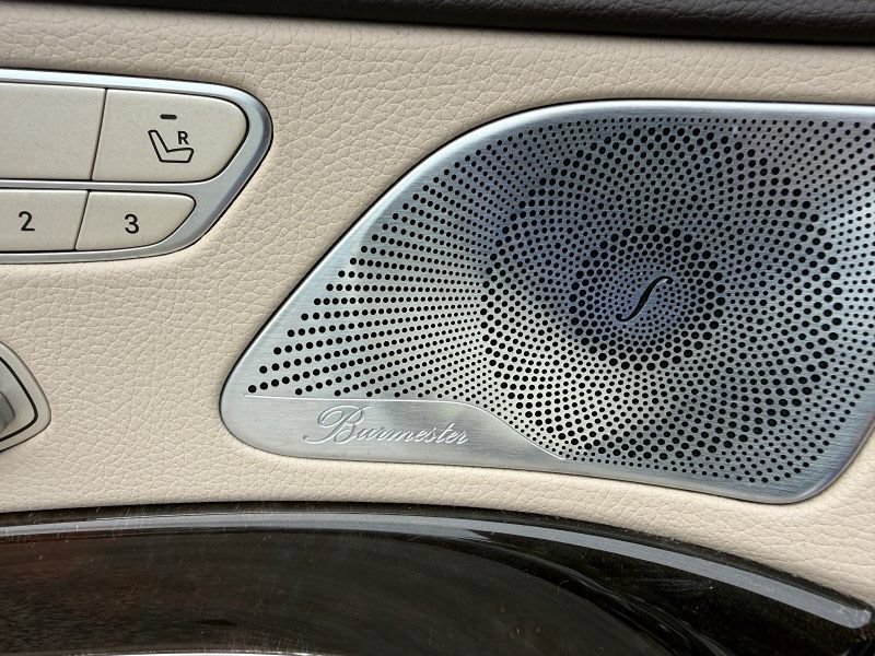 Used 2020 Mercedes-Benz S 560 Sedan image 38