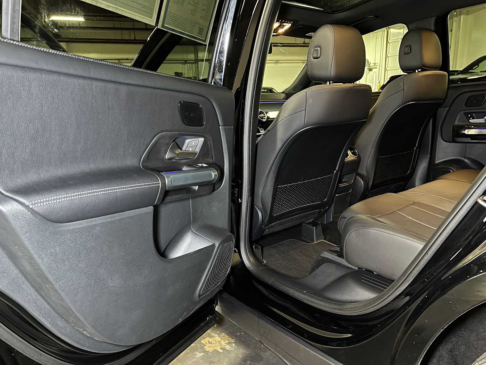 Certified 2026 Mercedes-Benz GLB 250 4MATIC image 18