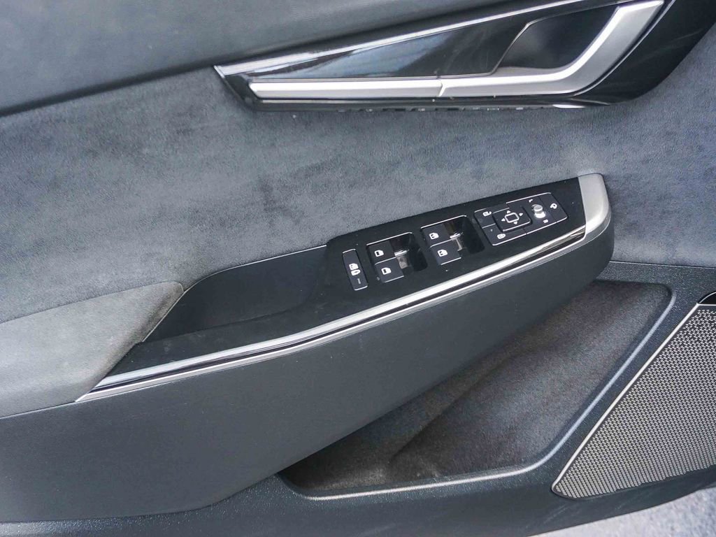 Certified 2023 Kia EV6 GT image 19