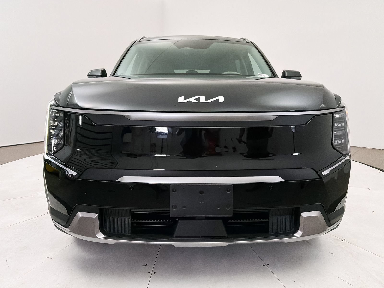 Certified 2024 Kia EV9 Wind AWD/4WD image 14