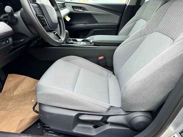 Certified 2026 Toyota Camry LE image 6