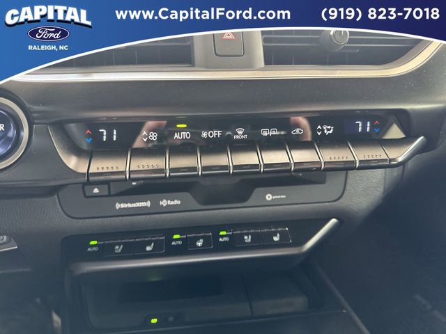 Used 2022 Lexus UX 250h w/ Premium Package image 29