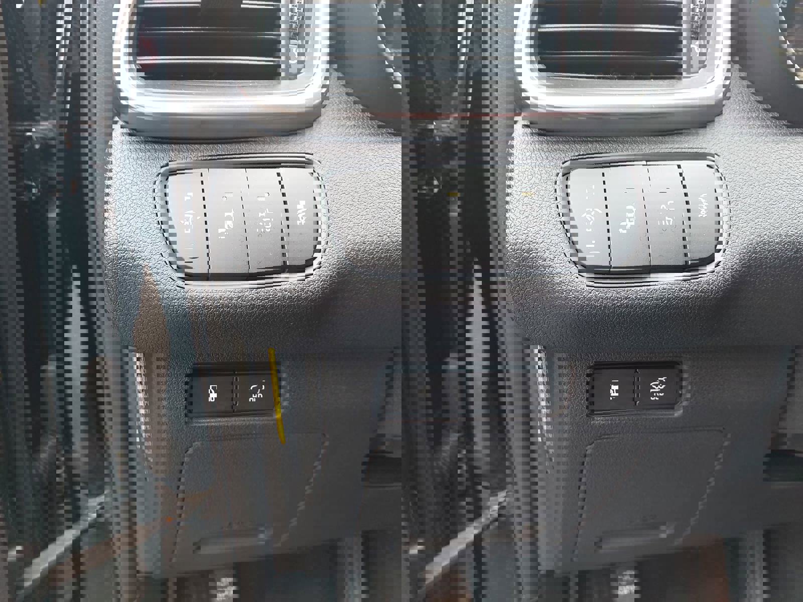 Used 2017 Kia Sorento SX image 28