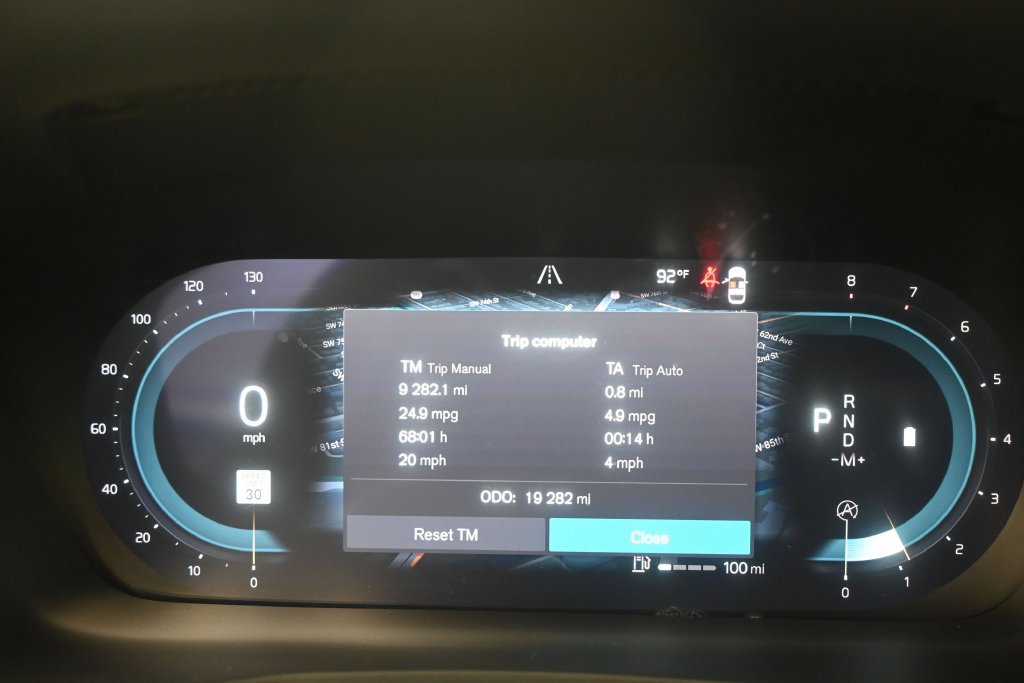 Certified 2024 Volvo S60 B5 Plus FWD image 12