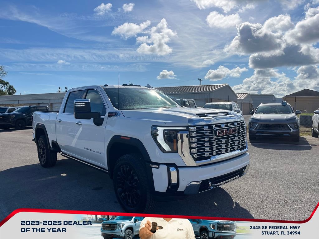 New 2026 GMC Sierra 2500 Denali w/ Denali Reserve Package image 2