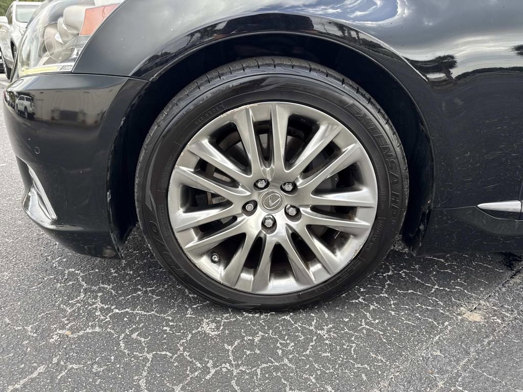 Used 2015 Lexus LS 460 L image 10