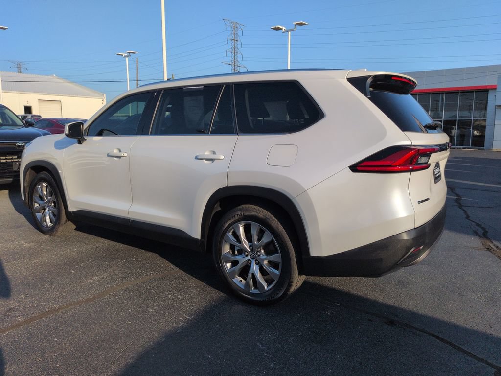 Certified 2024 Toyota Grand Highlander AWD Hybrid image 3