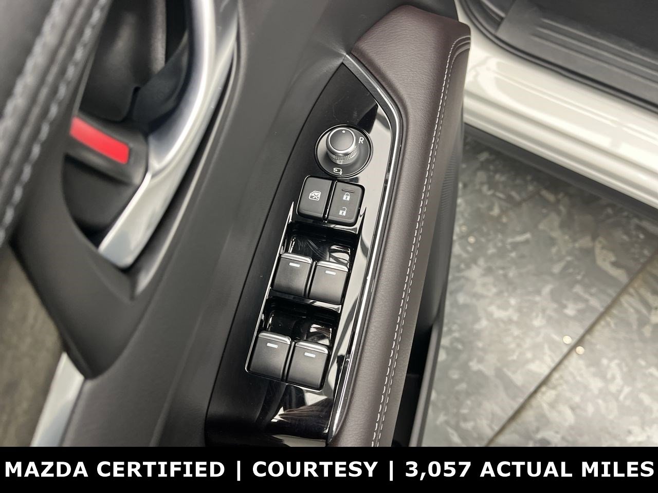 Certified 2025 MAZDA CX-5 Signature image 10