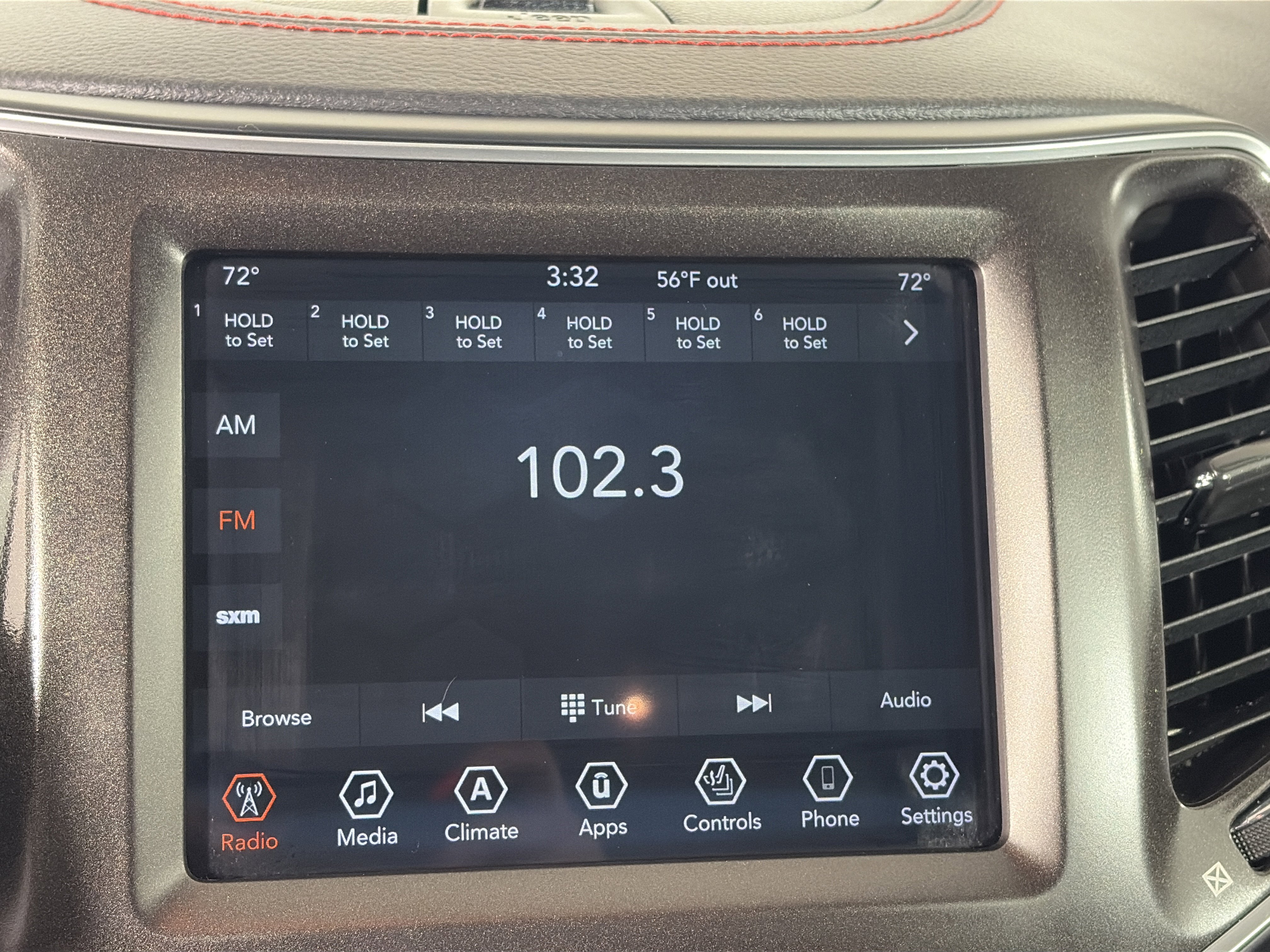 Used 2022 Jeep Cherokee Trailhawk w/ Premium Leather Package image 19