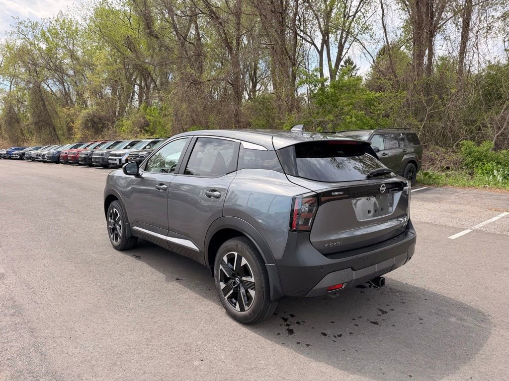 Used 2025 Nissan Kicks SV w/ Charging Package AWD/4WD image 6