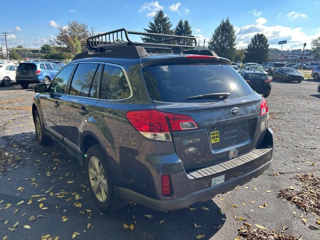 Used 2014 Subaru Outback 2.5i Premium w/ Moonroof Package AWD/4WD image 6