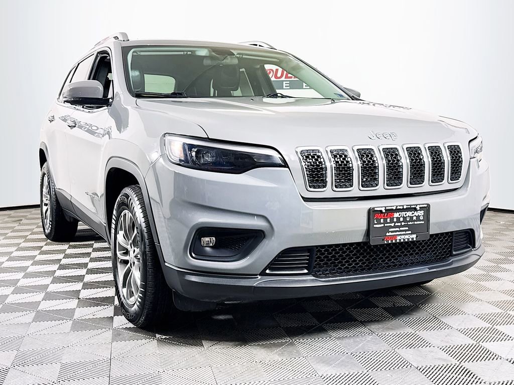 Used 2020 Jeep Cherokee Latitude Plus w/ Cold Weather Group image 1