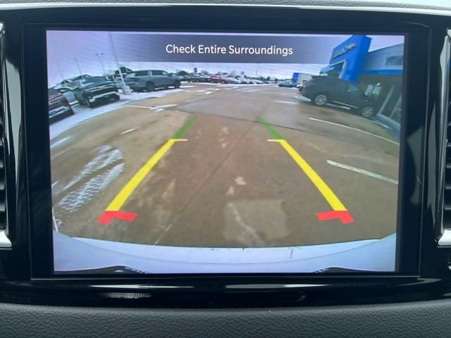 Used 2024 Chrysler Pacifica Touring-L image 25