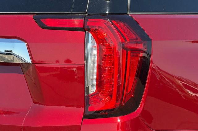 Used 2021 GMC Yukon SLT AWD/4WD image 50