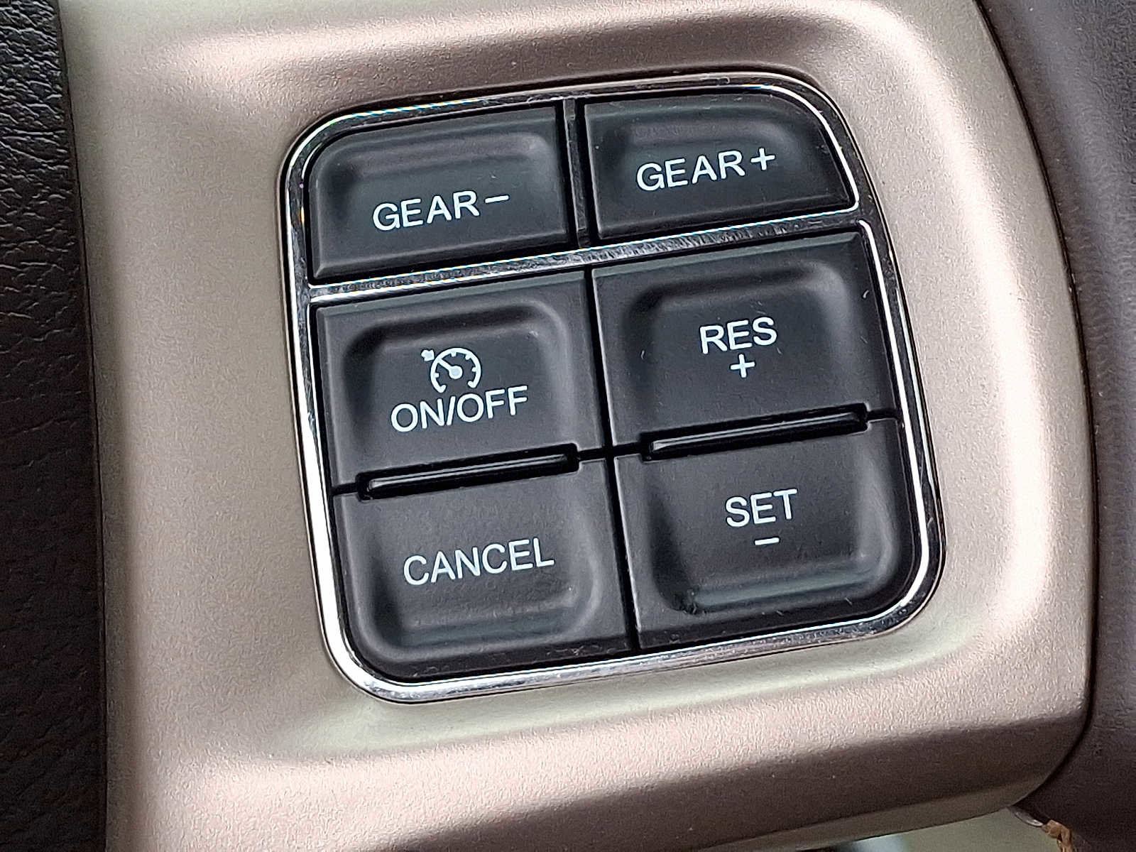 Used 2017 RAM 1500 Laramie Longhorn w/ Convenience Group image 23