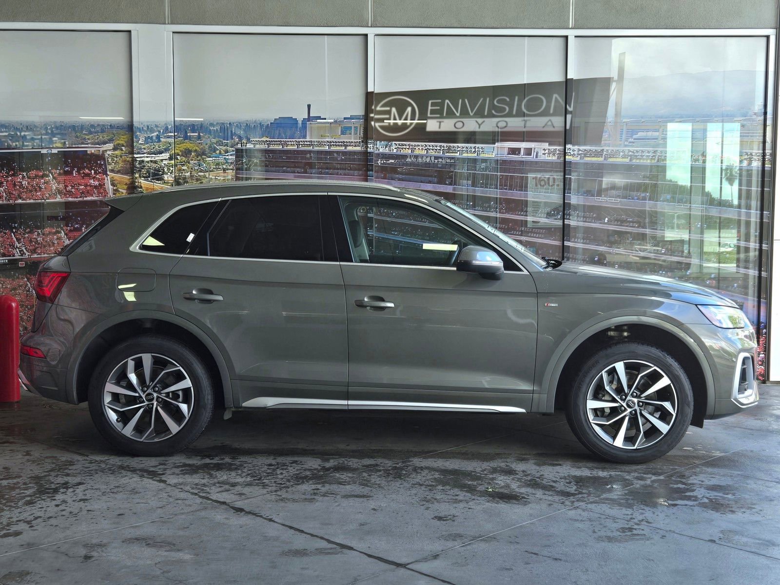 Used 2024 Audi Q5 2.0T Premium Plus image 4