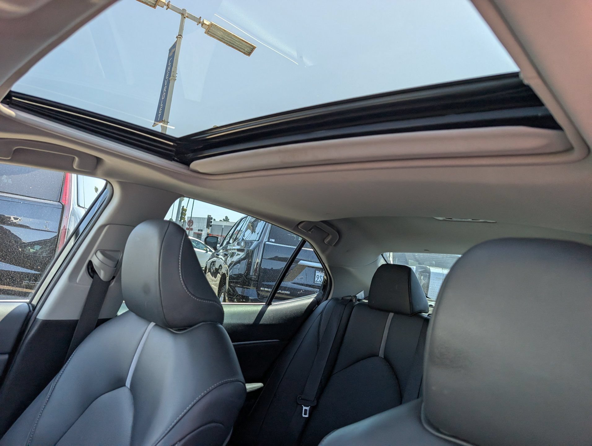 Used 2023 Toyota Camry XSE w/ Navigation Package FWD image 18