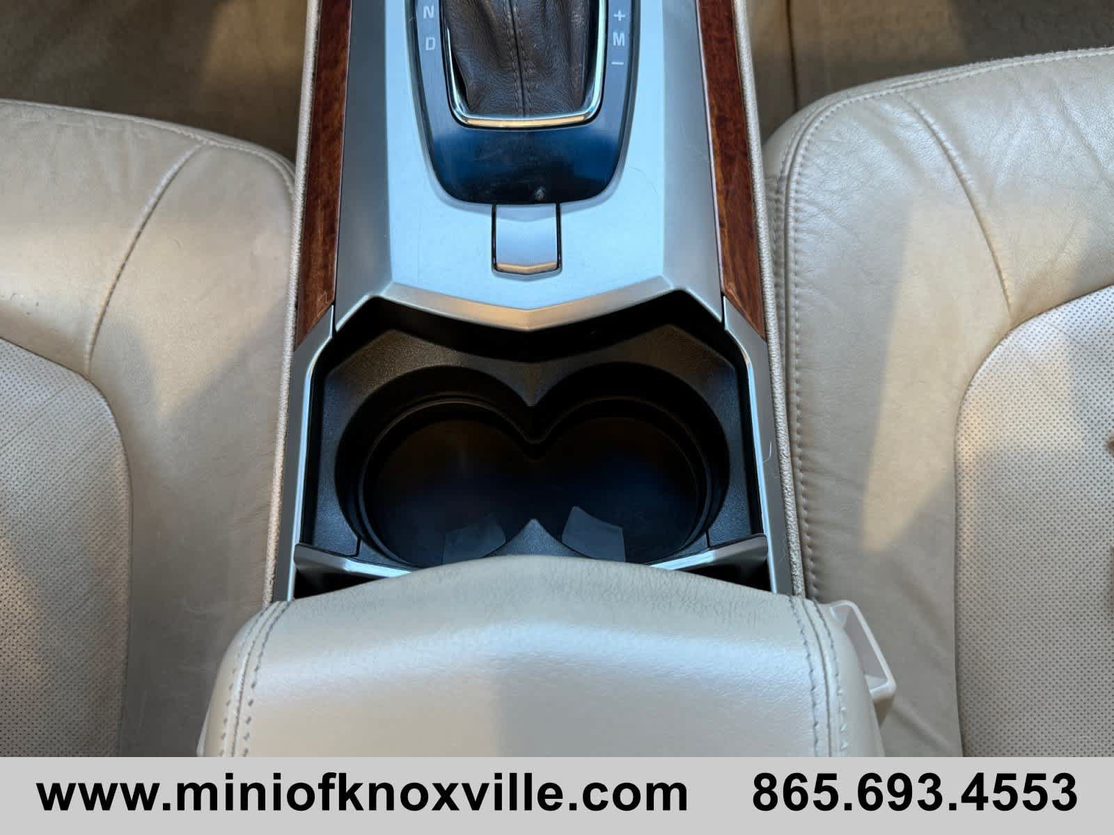 Used 2011 Cadillac CTS Luxury RWD image 22