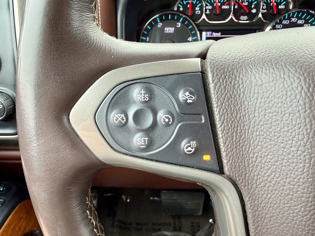 Used 2015 Chevrolet Silverado 2500 High Country w/ Duramax Plus Package AWD/4WD image 26